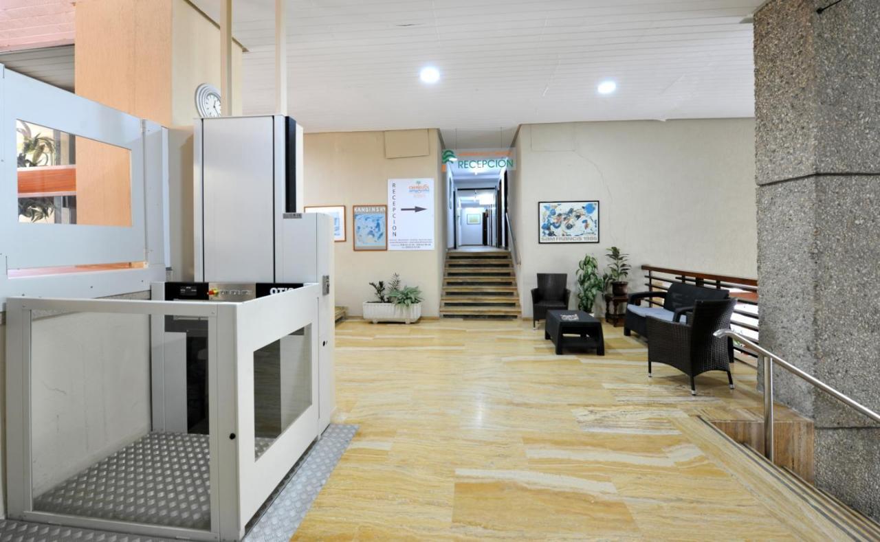 Chinasol Suites Almuñécar エクステリア 写真